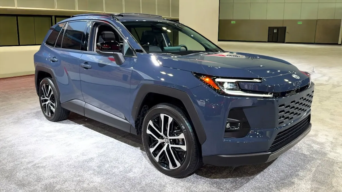 Toyota RAV4 2025